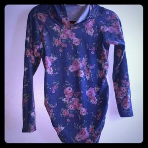 * host pick* DueTime Maternity top